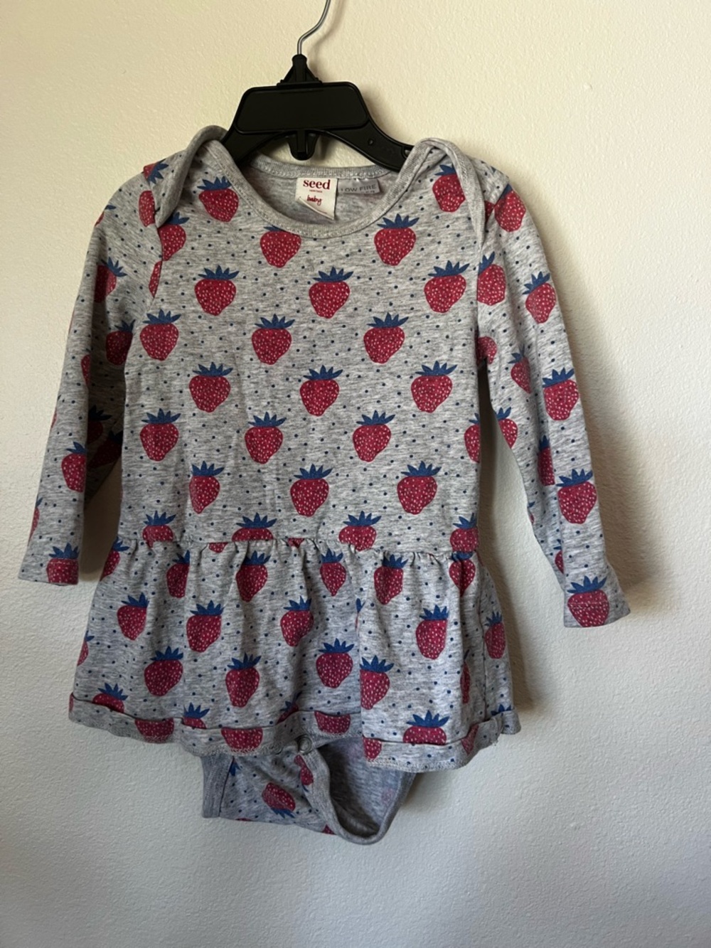 Seed Baby Strawberry Dress Bodysuit 12–18M Gray Long Sleeve Romper Dress